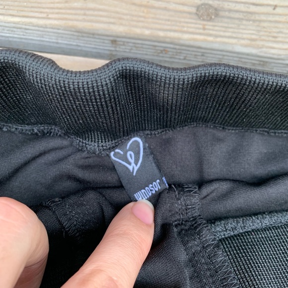 Windsor black mini lace up skirt size small - Picture 2 of 6